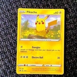 Pokémon 2022 McDonald’s Pikachu Halo Energize Trading Card Nintendo Collection